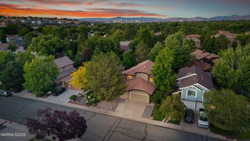 260 Meadow Brook, Reno, Nevada 89519, 4 Bedrooms Bedrooms, ,3 BathroomsBathrooms,Residential,Residential,Meadow Brook,0,260007555