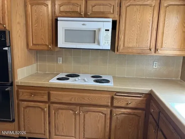 840 Meadow Springs, Reno, Nevada 89509, 4 Bedrooms Bedrooms, ,2 BathroomsBathrooms,Residential,Residential,Meadow Springs,0,260007554