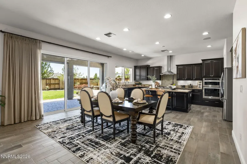 9845 Firefoot, Reno, Nevada 89521, 4 Bedrooms Bedrooms, ,3 BathroomsBathrooms,Residential,Residential,Firefoot,0,260007552