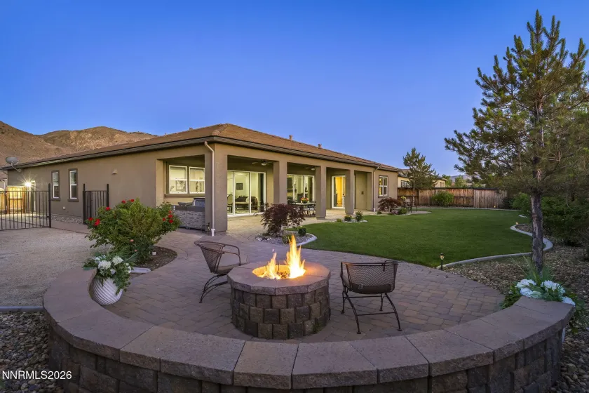 9845 Firefoot, Reno, Nevada 89521, 4 Bedrooms Bedrooms, ,3 BathroomsBathrooms,Residential,Residential,Firefoot,0,260007552
