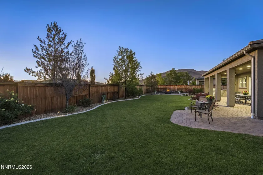 9845 Firefoot, Reno, Nevada 89521, 4 Bedrooms Bedrooms, ,3 BathroomsBathrooms,Residential,Residential,Firefoot,0,260007552