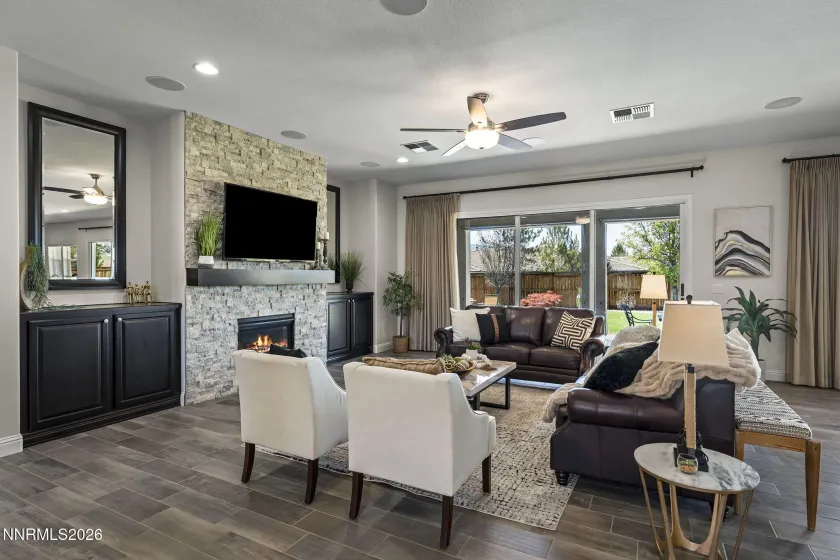 9845 Firefoot, Reno, Nevada 89521, 4 Bedrooms Bedrooms, ,3 BathroomsBathrooms,Residential,Residential,Firefoot,0,260007552
