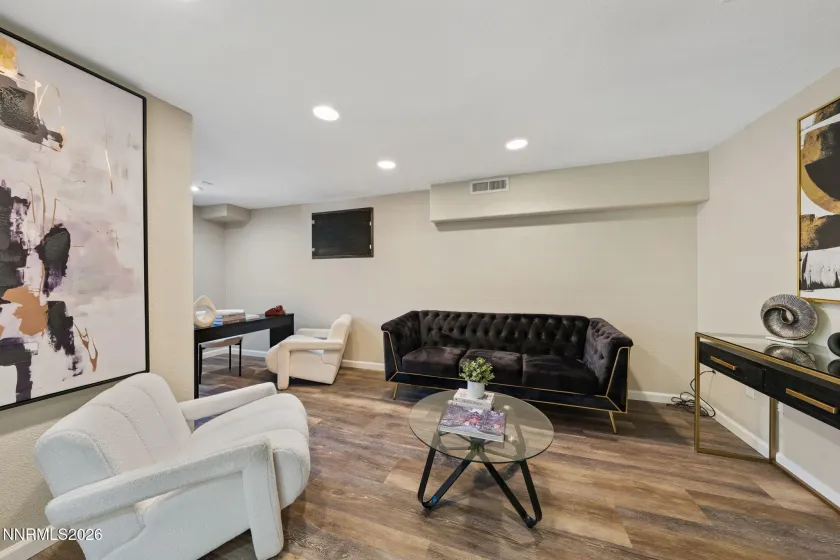 1114 The Strand, Reno, Nevada 89503, 4 Bedrooms Bedrooms, ,2 BathroomsBathrooms,Residential,Residential,The Strand,0,260007556