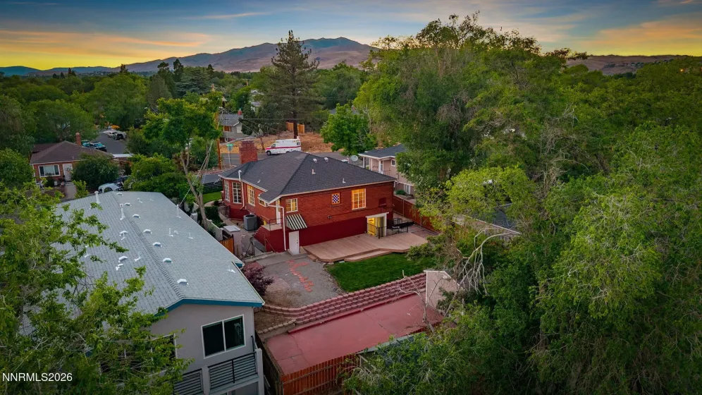 1114 The Strand, Reno, Nevada 89503, 4 Bedrooms Bedrooms, ,2 BathroomsBathrooms,Residential,Residential,The Strand,0,260007556