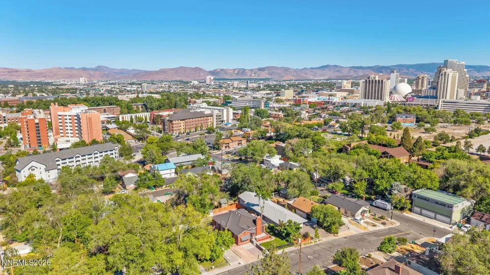1114 The Strand, Reno, Nevada 89503, 4 Bedrooms Bedrooms, ,2 BathroomsBathrooms,Residential,Residential,The Strand,0,260007556