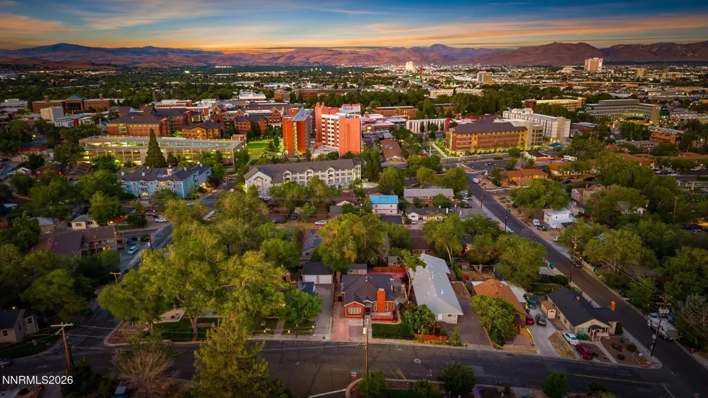 1114 The Strand, Reno, Nevada 89503, 4 Bedrooms Bedrooms, ,2 BathroomsBathrooms,Residential,Residential,The Strand,0,260007556