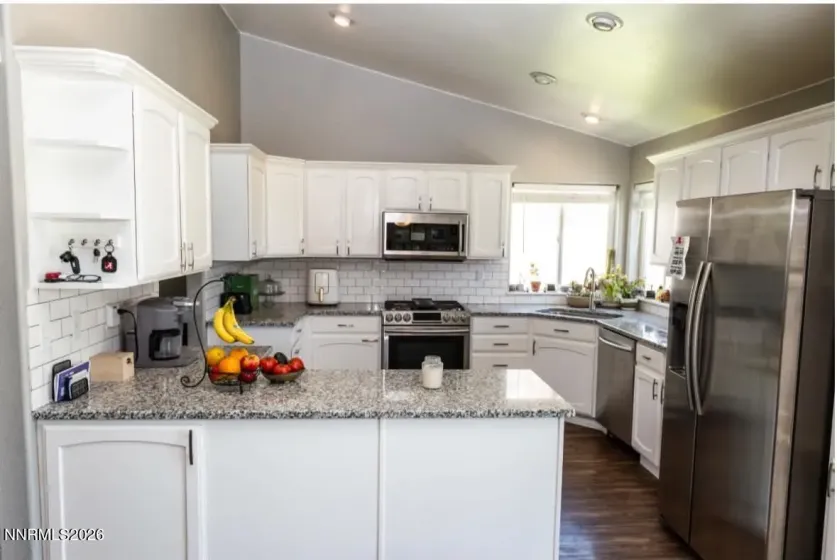 660 Castle, Winnemucca, Nevada 89445, 4 Bedrooms Bedrooms, ,3 BathroomsBathrooms,Residential,Residential,Castle,0,260007533