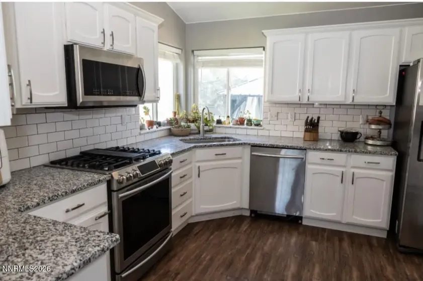 660 Castle, Winnemucca, Nevada 89445, 4 Bedrooms Bedrooms, ,3 BathroomsBathrooms,Residential,Residential,Castle,0,260007533