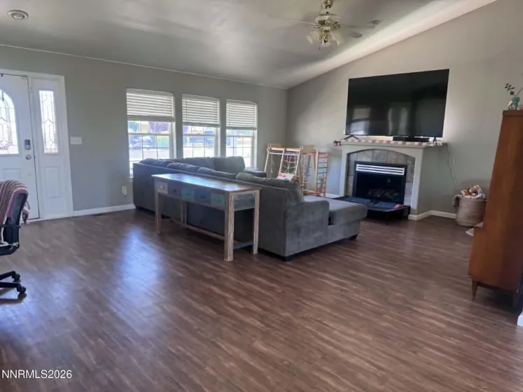 660 Castle, Winnemucca, Nevada 89445, 4 Bedrooms Bedrooms, ,3 BathroomsBathrooms,Residential,Residential,Castle,0,260007533