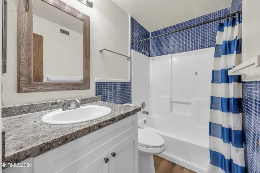 5037 Reggie, Reno, Nevada 89502, 2 Bedrooms Bedrooms, ,2 BathroomsBathrooms,Residential,Residential,Reggie,0,260007536