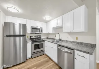 5037 Reggie, Reno, Nevada 89502, 2 Bedrooms Bedrooms, ,2 BathroomsBathrooms,Residential,Residential,Reggie,0,260007536