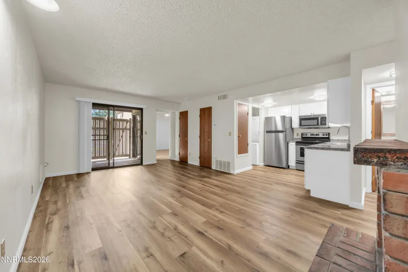 5037 Reggie, Reno, Nevada 89502, 2 Bedrooms Bedrooms, ,2 BathroomsBathrooms,Residential,Residential,Reggie,0,260007536