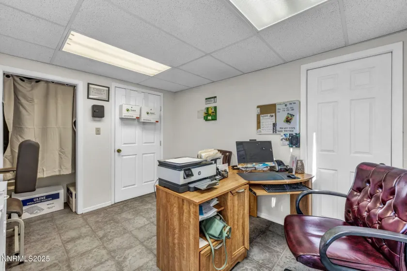 2 Newcombe, Yerington, Nevada 89447, ,Commercial Sale,Residential,Newcombe,0,250055958
