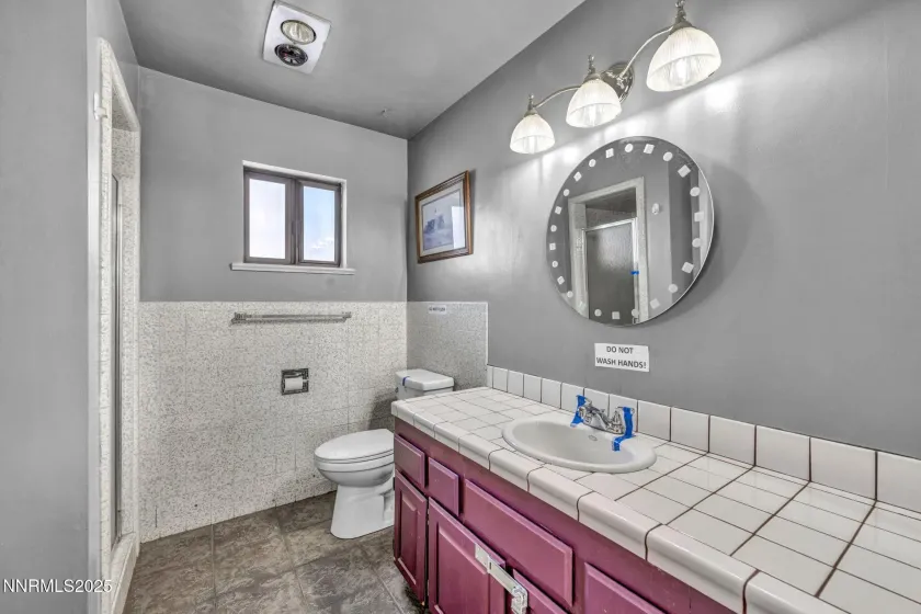2 Newcombe, Yerington, Nevada 89447, ,Commercial Sale,Residential,Newcombe,0,250055958
