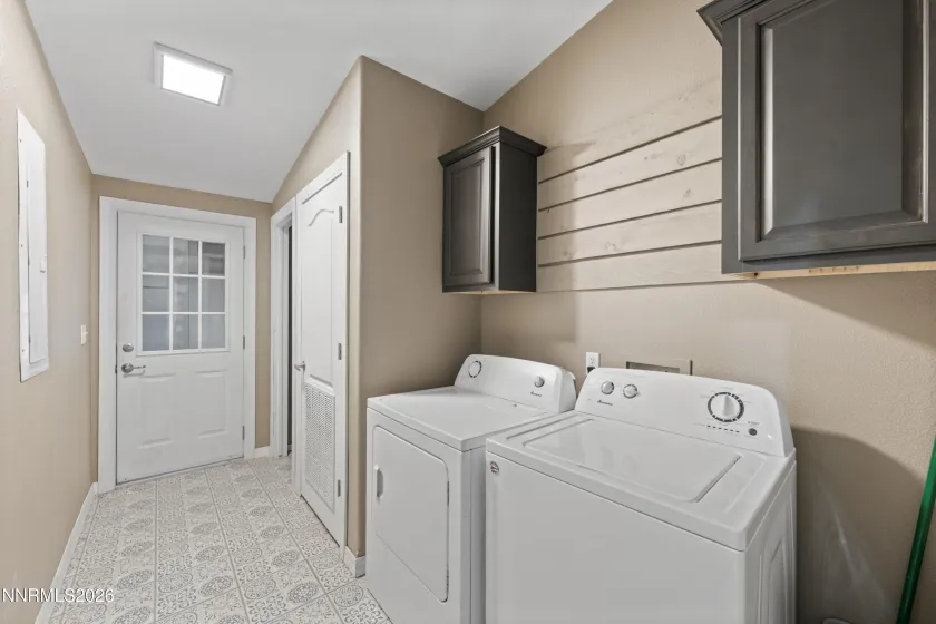 16105 Frontier, Reno, Nevada 89508, 4 Bedrooms Bedrooms, ,3 BathroomsBathrooms,Residential,Residential,Frontier,0,260007541