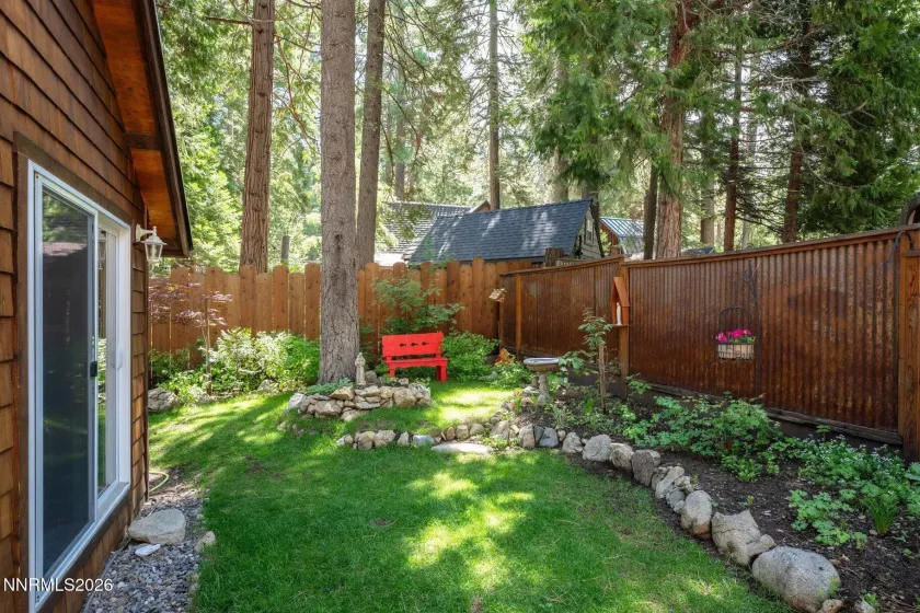 315 Placer, Tahoma, California 96142, 2 Bedrooms Bedrooms, ,1 BathroomBathrooms,Residential,Residential,Placer,0,260007546
