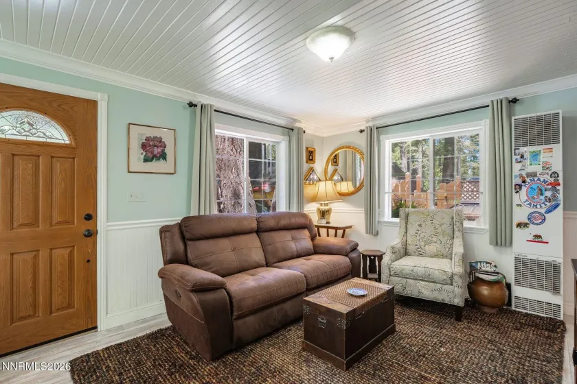 315 Placer, Tahoma, California 96142, 2 Bedrooms Bedrooms, ,1 BathroomBathrooms,Residential,Residential,Placer,0,260007546