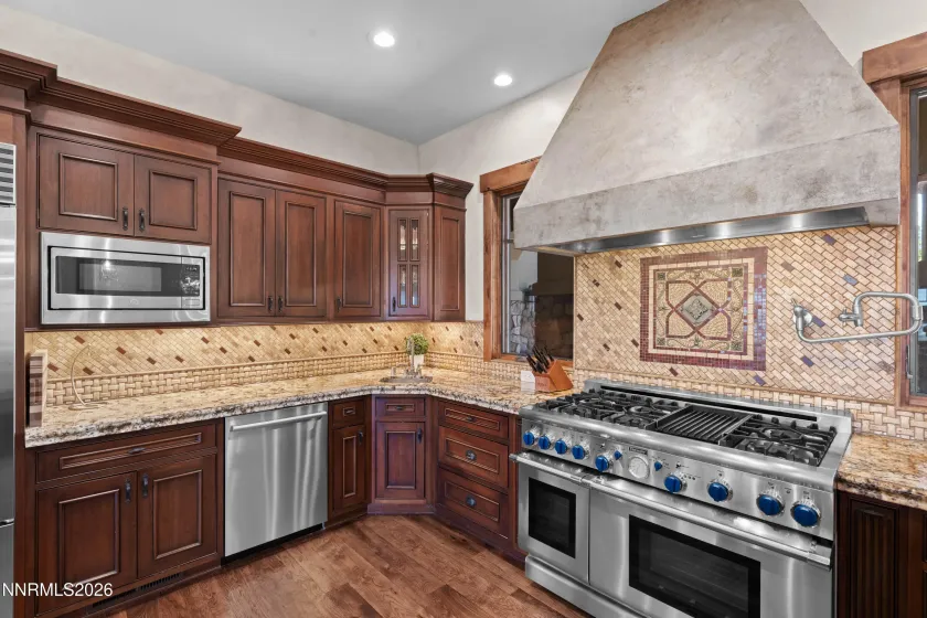4816 Piney Woods, Reno, Nevada 89519, 4 Bedrooms Bedrooms, ,7 BathroomsBathrooms,Residential,Residential,Piney Woods,0,260007549