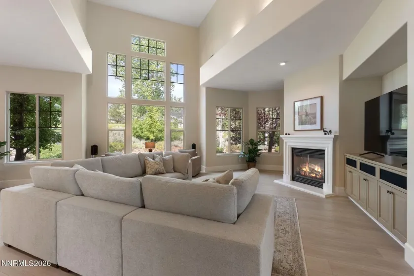16925 Rue Du Parc, Reno, Nevada 89511, 3 Bedrooms Bedrooms, ,4 BathroomsBathrooms,Residential,Residential,Rue Du Parc,0,260007558