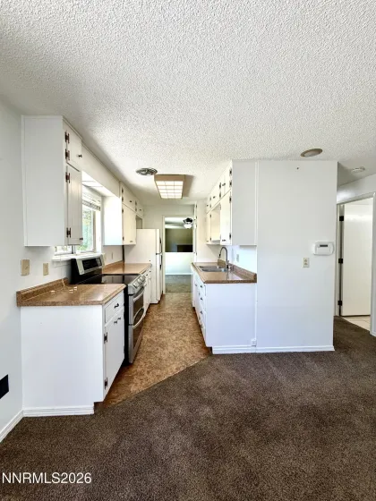 601 Bath, Carson City, Nevada 89703, 3 Bedrooms Bedrooms, ,2 BathroomsBathrooms,Residential,Residential,Bath,0,260007559