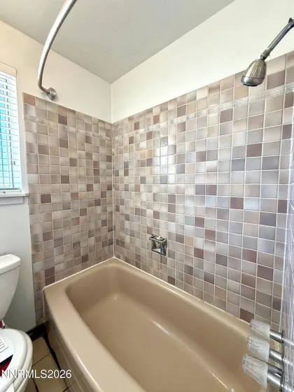 Guest bath/shower