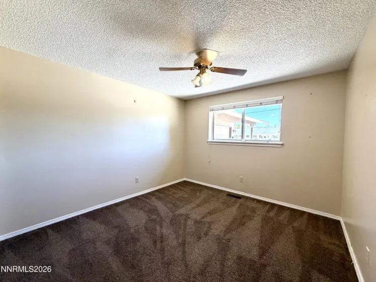 2nd Guest bedroom