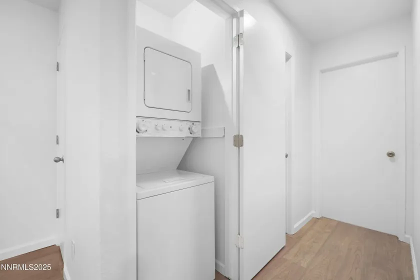 2085 Highview, Reno, Nevada 89512, 2 Bedrooms Bedrooms, ,2 BathroomsBathrooms,Residential,Residential,Highview,0,260007565