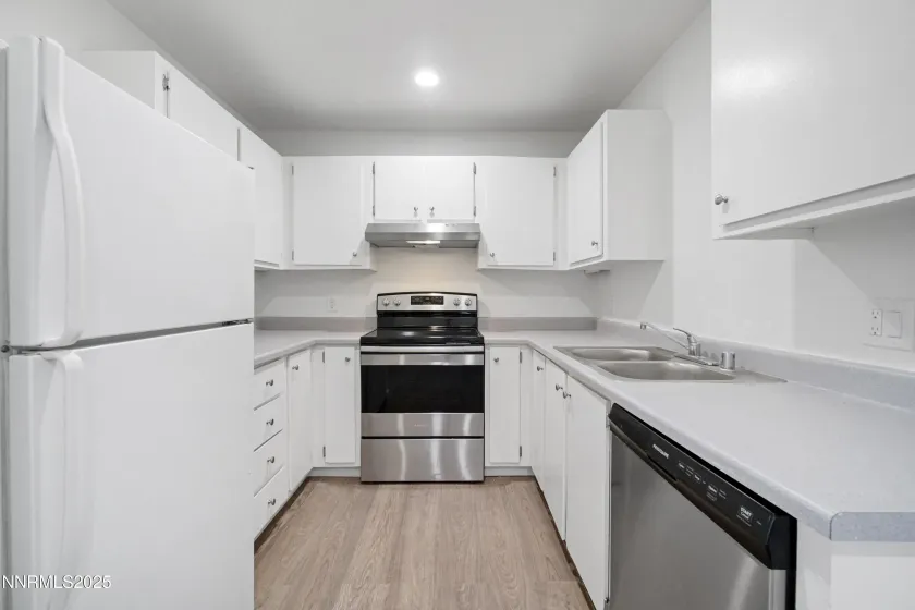 2085 Highview, Reno, Nevada 89512, 2 Bedrooms Bedrooms, ,2 BathroomsBathrooms,Residential,Residential,Highview,0,260007565