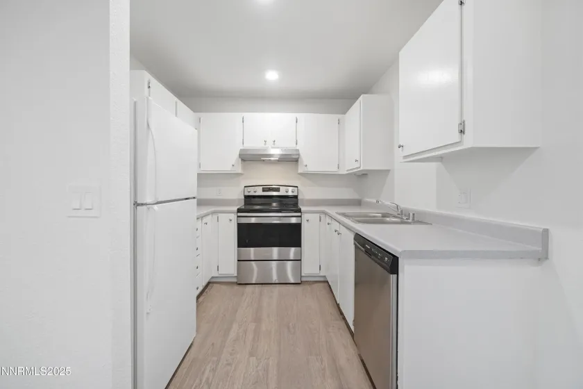 2085 Highview, Reno, Nevada 89512, 2 Bedrooms Bedrooms, ,2 BathroomsBathrooms,Residential,Residential,Highview,0,260007565