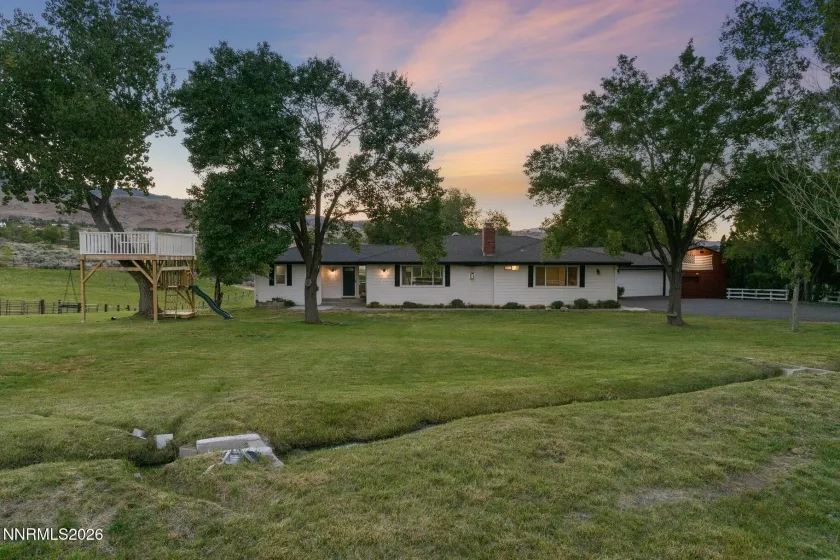 3855 Fairview, Reno, Nevada 89511, 4 Bedrooms Bedrooms, ,4 BathroomsBathrooms,Residential,Residential,Fairview,0,260007571