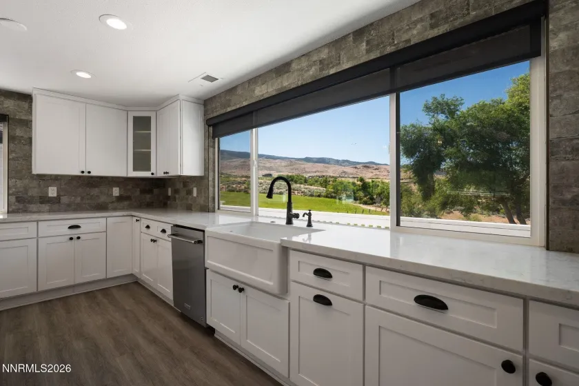 3855 Fairview, Reno, Nevada 89511, 4 Bedrooms Bedrooms, ,4 BathroomsBathrooms,Residential,Residential,Fairview,0,260007571