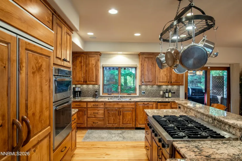 968 Granite, Incline Village, Nevada 89451, 3 Bedrooms Bedrooms, ,4 BathroomsBathrooms,Residential,Residential,Granite,0,260007574