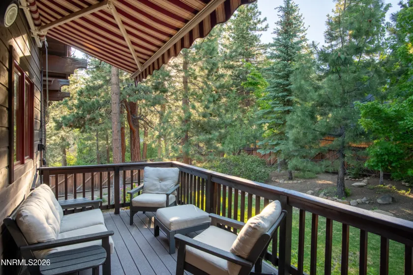 968 Granite, Incline Village, Nevada 89451, 3 Bedrooms Bedrooms, ,4 BathroomsBathrooms,Residential,Residential,Granite,0,260007574