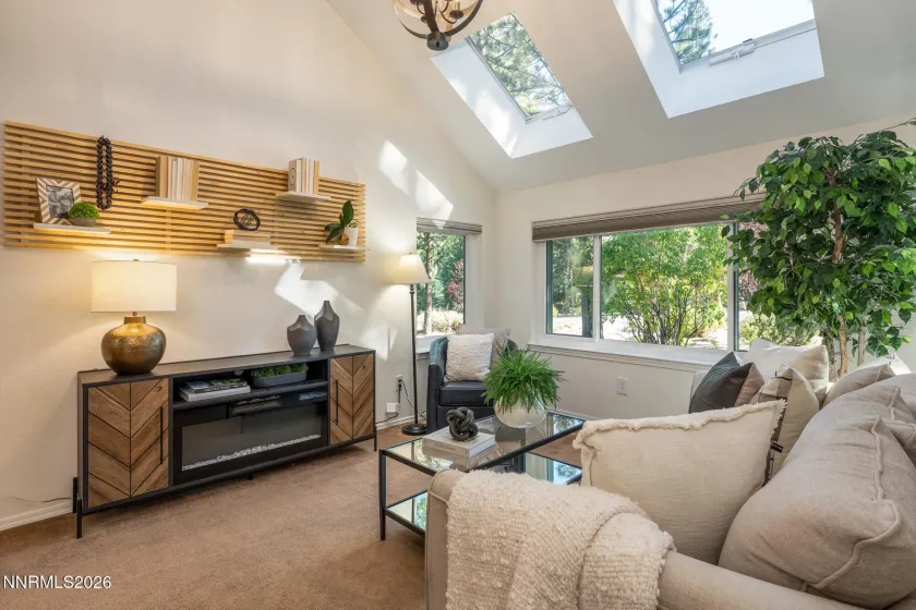 525 Piney Creek, Reno, Nevada 89511, 4 Bedrooms Bedrooms, ,3 BathroomsBathrooms,Residential,Residential,Piney Creek,0,260007576