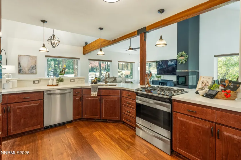 525 Piney Creek, Reno, Nevada 89511, 4 Bedrooms Bedrooms, ,3 BathroomsBathrooms,Residential,Residential,Piney Creek,0,260007576