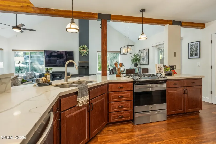 525 Piney Creek, Reno, Nevada 89511, 4 Bedrooms Bedrooms, ,3 BathroomsBathrooms,Residential,Residential,Piney Creek,0,260007576