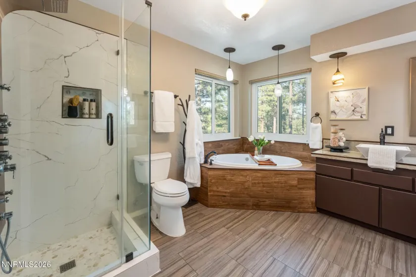 525 Piney Creek, Reno, Nevada 89511, 4 Bedrooms Bedrooms, ,3 BathroomsBathrooms,Residential,Residential,Piney Creek,0,260007576