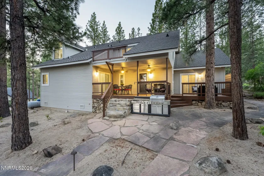 525 Piney Creek, Reno, Nevada 89511, 4 Bedrooms Bedrooms, ,3 BathroomsBathrooms,Residential,Residential,Piney Creek,0,260007576