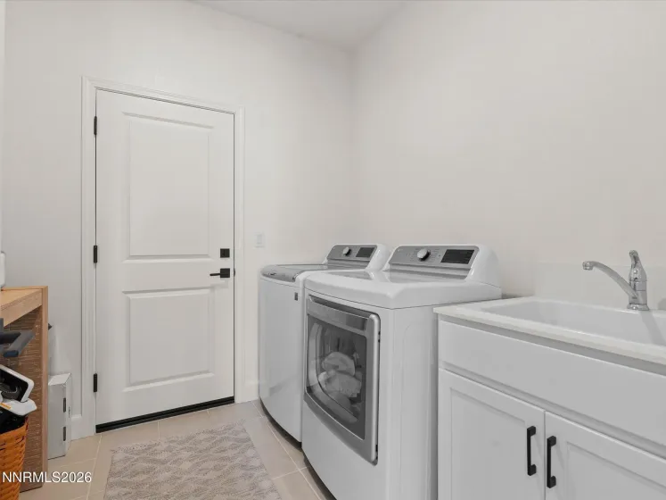 11197 Grazing Cattle, Reno, Nevada 89521, 3 Bedrooms Bedrooms, ,2 BathroomsBathrooms,Residential,Residential,Grazing Cattle,0,260007577