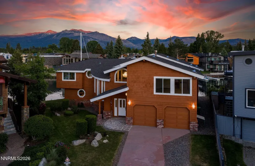 2067 Aloha, South Lake Tahoe, California 96150, 4 Bedrooms Bedrooms, ,3 BathroomsBathrooms,Residential,Residential,Aloha,0,260007551