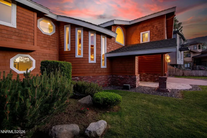2067 Aloha, South Lake Tahoe, California 96150, 4 Bedrooms Bedrooms, ,3 BathroomsBathrooms,Residential,Residential,Aloha,0,260007551