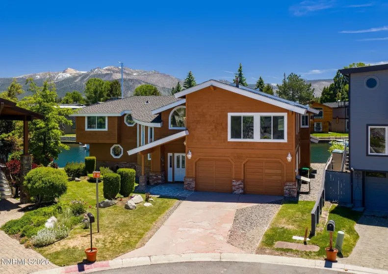 2067 Aloha, South Lake Tahoe, California 96150, 4 Bedrooms Bedrooms, ,3 BathroomsBathrooms,Residential,Residential,Aloha,0,260007551