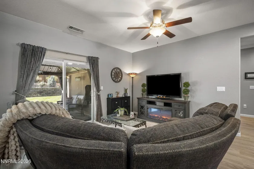 2203 Windrow, Fernley, Nevada 89408, 3 Bedrooms Bedrooms, ,2 BathroomsBathrooms,Residential,Residential,Windrow,0,260007583