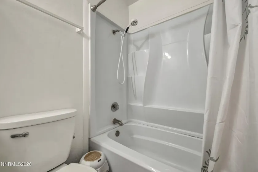 1008 Baywood, Sparks, Nevada 89434, 1 Bedroom Bedrooms, ,1 BathroomBathrooms,Residential,Residential,Baywood,0,260007594