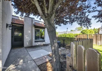 1008 Baywood, Sparks, Nevada 89434, 1 Bedroom Bedrooms, ,1 BathroomBathrooms,Residential,Residential,Baywood,0,260007594