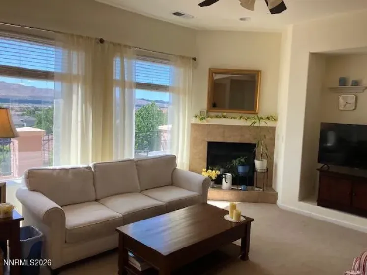 2870 Halo, Sparks, Nevada 89436, 4 Bedrooms Bedrooms, ,3 BathroomsBathrooms,Residential,Residential,Halo,0,260007605