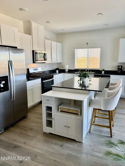 7485 Capstone, Reno, Nevada 89506, 4 Bedrooms Bedrooms, ,3 BathroomsBathrooms,Residential,Residential,Capstone,0,260007637