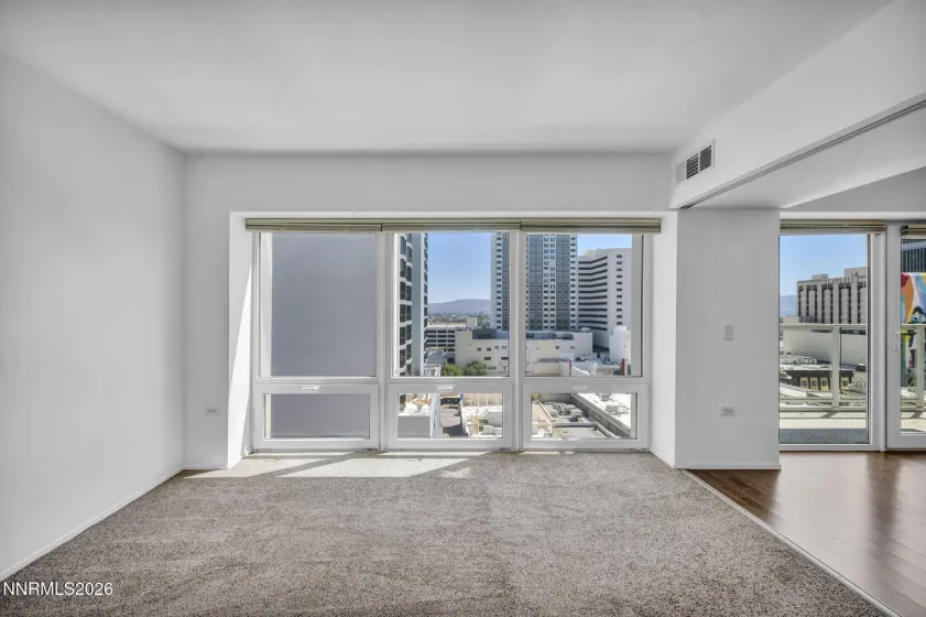 255 Sierra, Reno, Nevada 89501, 1 Bedroom Bedrooms, ,1 BathroomBathrooms,Residential,Residential,Sierra,0,260006056