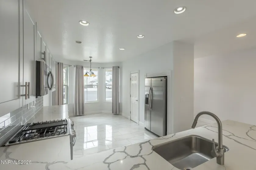420 Ruffian, Reno, Nevada 89521, 3 Bedrooms Bedrooms, ,2 BathroomsBathrooms,Residential,Residential,Ruffian,0,260007649
