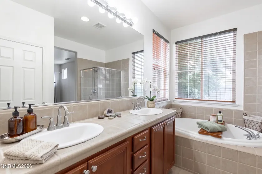 420 Ruffian, Reno, Nevada 89521, 3 Bedrooms Bedrooms, ,2 BathroomsBathrooms,Residential,Residential,Ruffian,0,260007649